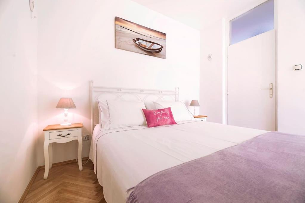 Apartment Dora สปลิท ภายนอก รูปภาพ